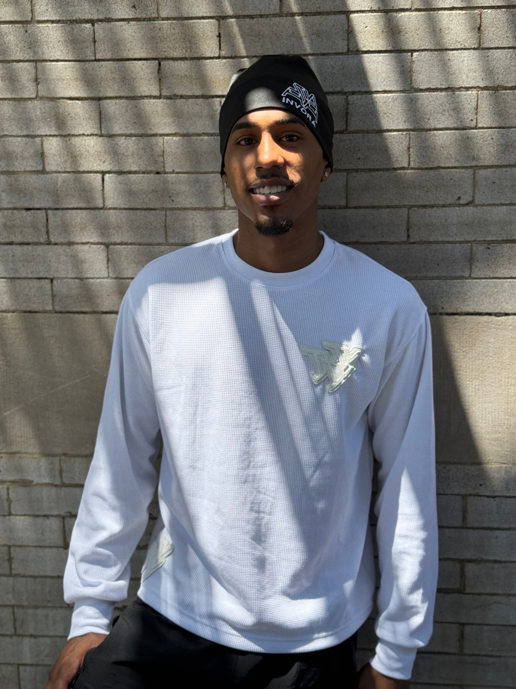 IV White On White Thermal