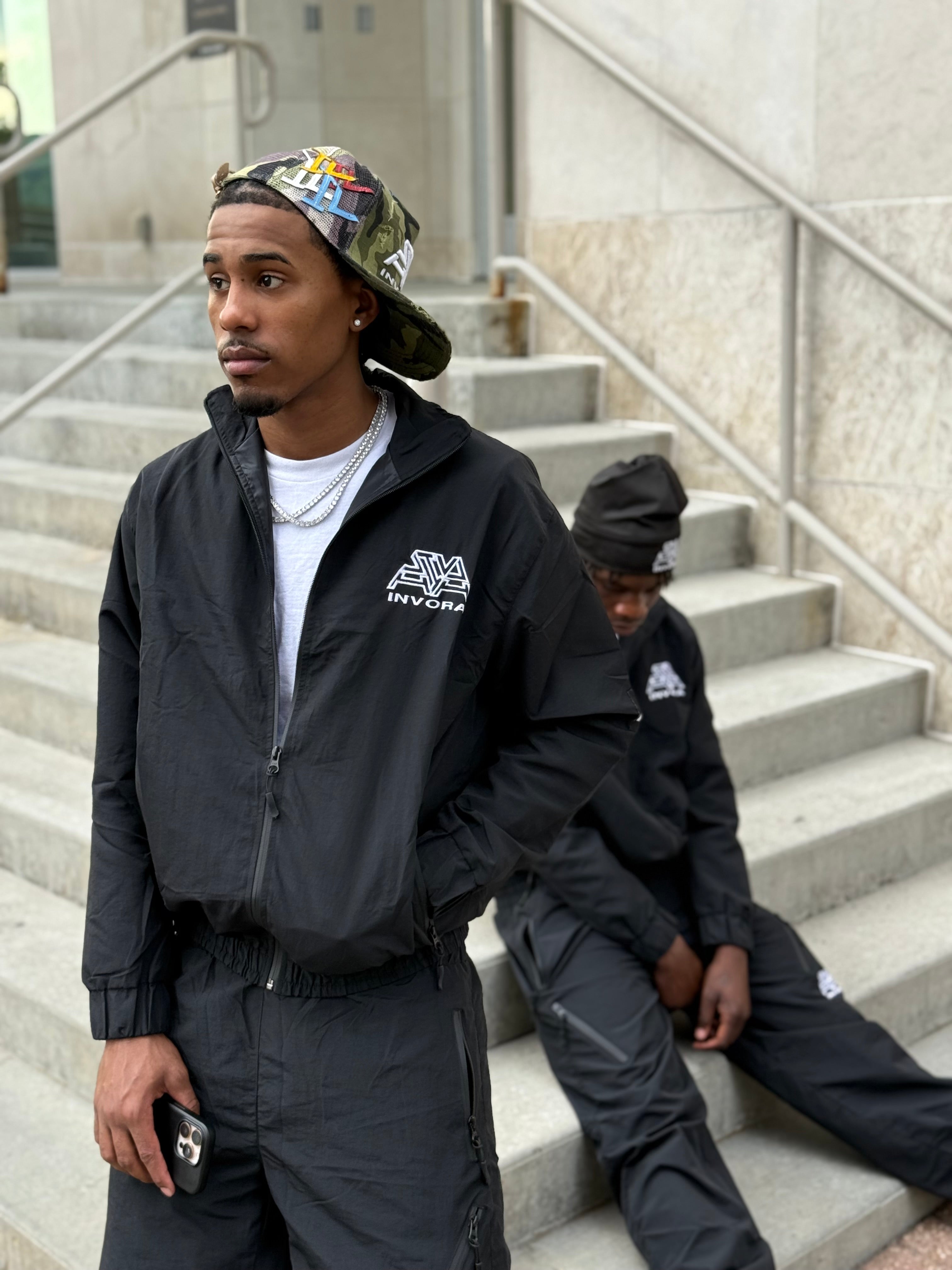 INVORA ESSENTIAL TRACK SUIT (Black)