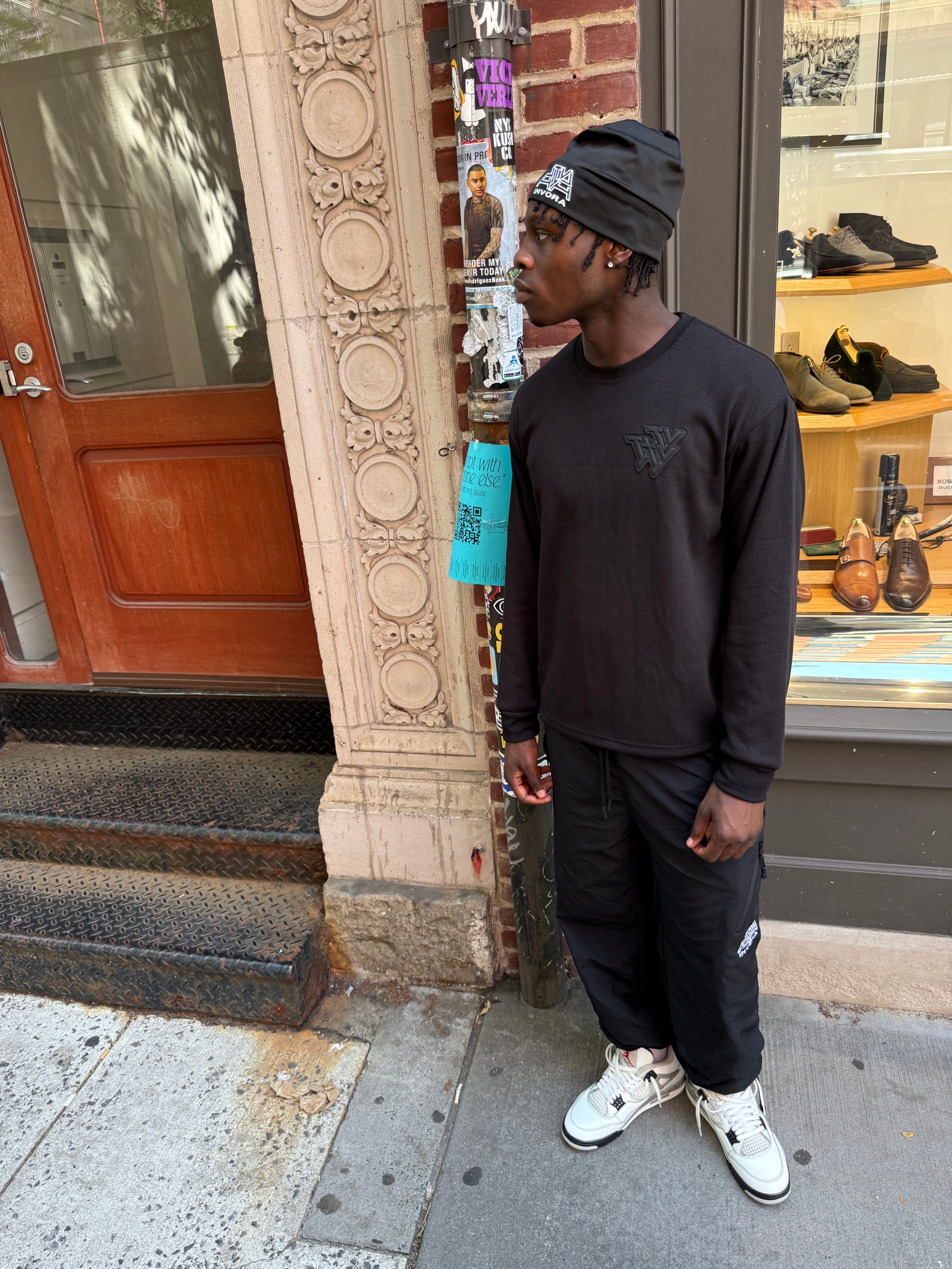 IV Black On Black Thermal