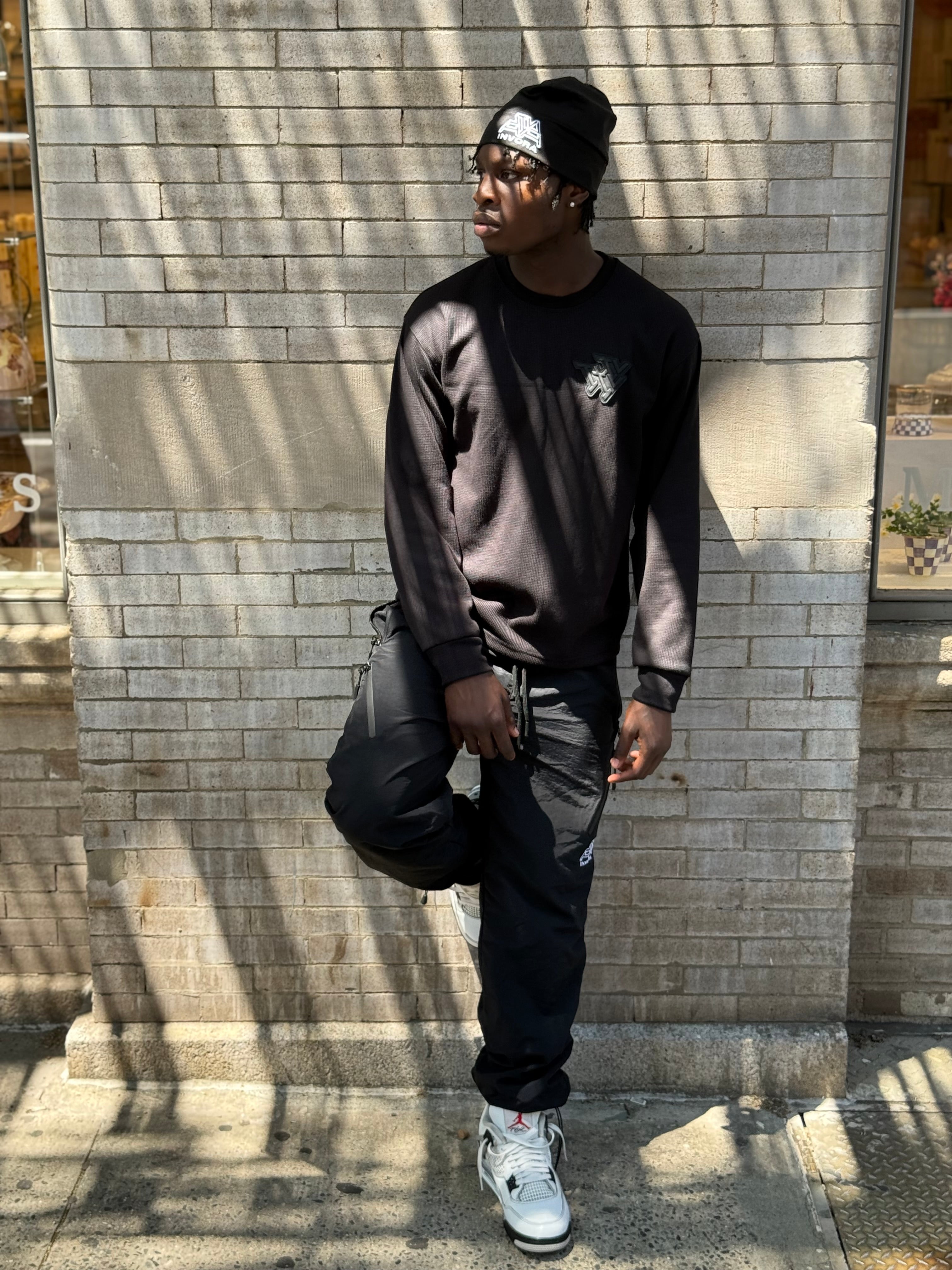 IV Black On Black Thermal